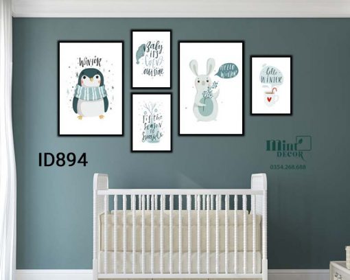 Bộ tranh canvas 5 Tranh Thỏ Và Chim Cánh Cụt Mùa Đông